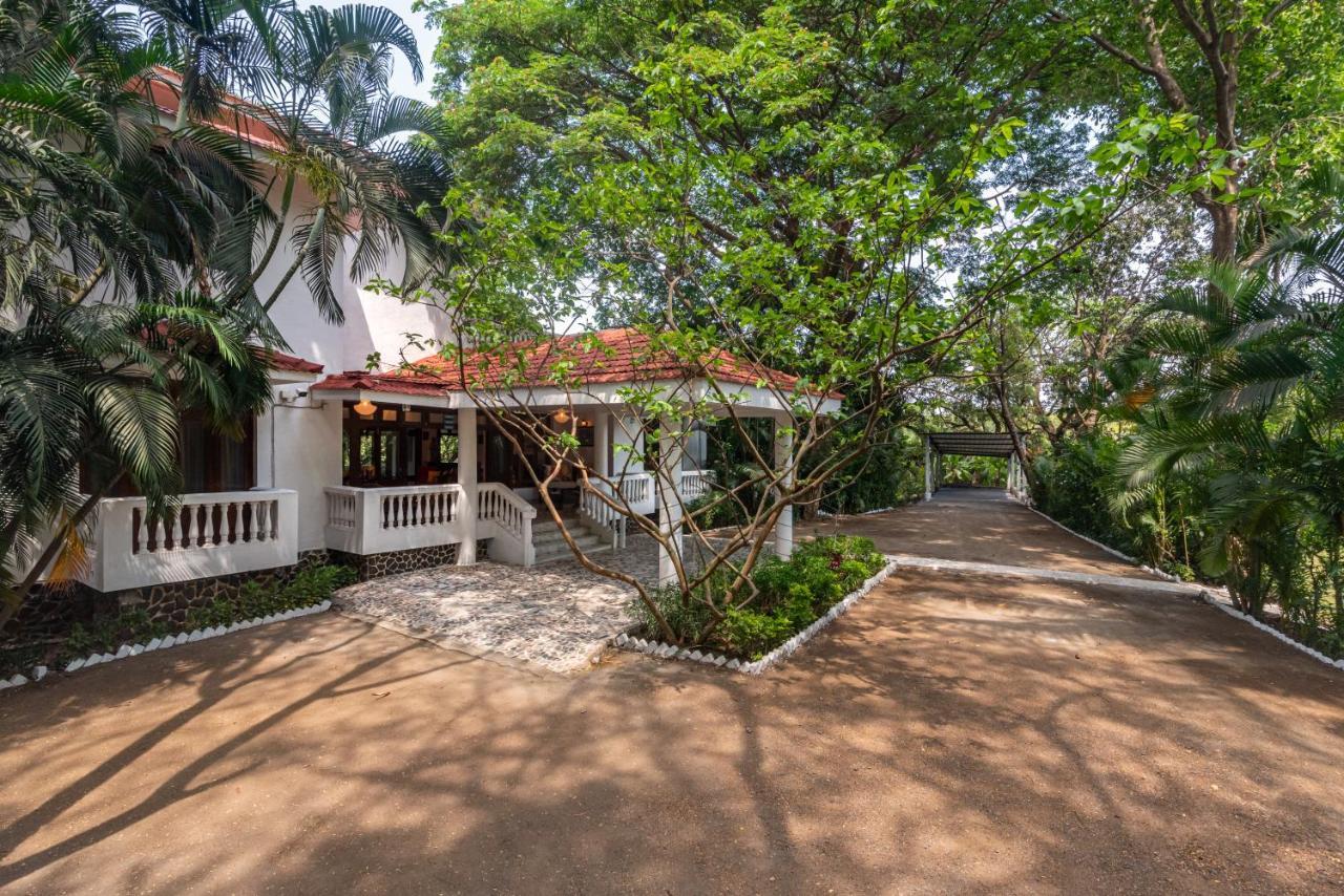 Saffronstays Chikoo Wadi- 3Bdr Pet-Friendly Villa With Pool In Boisar Kültér fotó